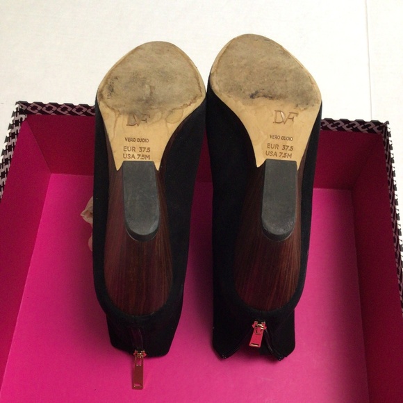 🔥🔥HP🔥🔥 Diane von Furstenberg Suede Ankle Boots Size 7.5 Black with box - Picture 4 of 5